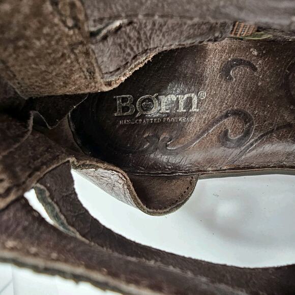 Born Bronze Metallic Strappy Leather Gladiator Zip Up Sandals Womens Size 7/38 - Picture 7 of 8